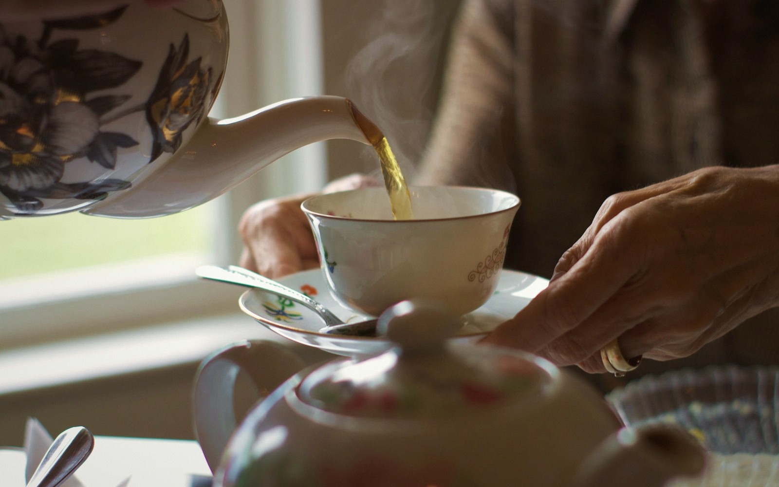 Brewing Tea, Unhurried